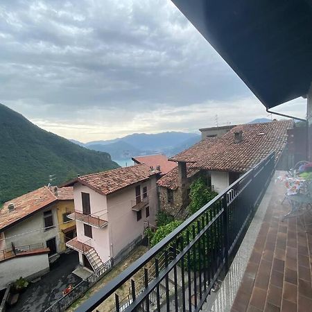 Casa Vacanze Il Pettirosso. ปิโซเญ ภายนอก รูปภาพ