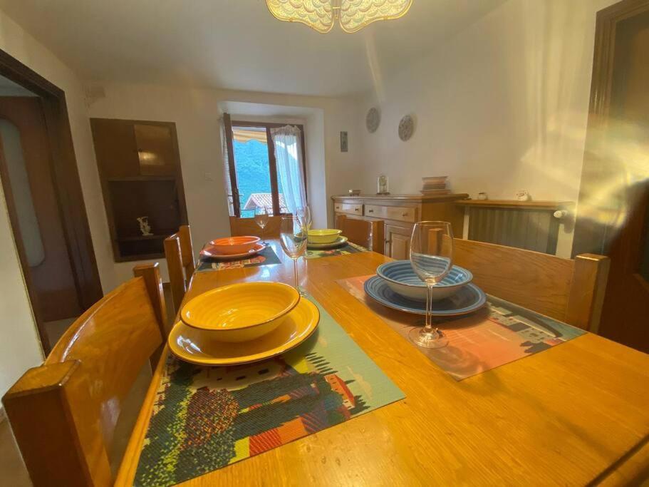 Casa Vacanze Il Pettirosso. ปิโซเญ ภายนอก รูปภาพ