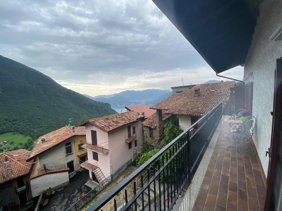 Casa Vacanze Il Pettirosso. ปิโซเญ ภายนอก รูปภาพ